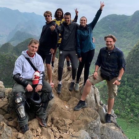 Nhi'S House & Safari -Motorbike Rental-Tour Ha Giang Exterior photo